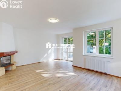 Prodej rodinného domu Praha, Údolí hvězd č. 2