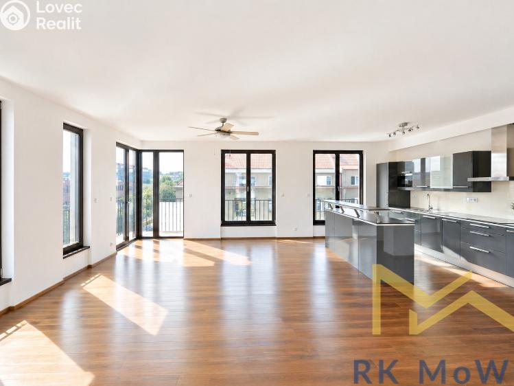 Pronájem bytu 4+KK Praha, Bechyňova č. 2