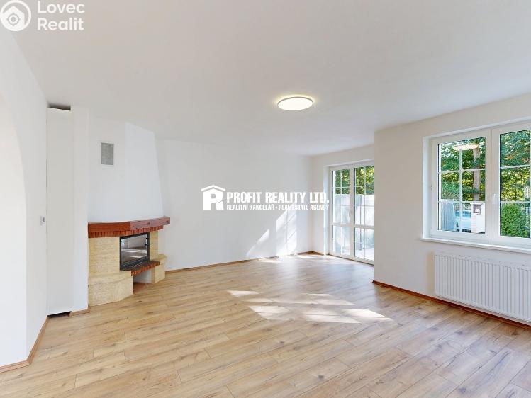 Prodej bytu 6 a více Praha, Údolí hvězd č. 6