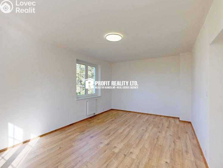 Prodej bytu 6 a více Praha, Údolí hvězd č. 12