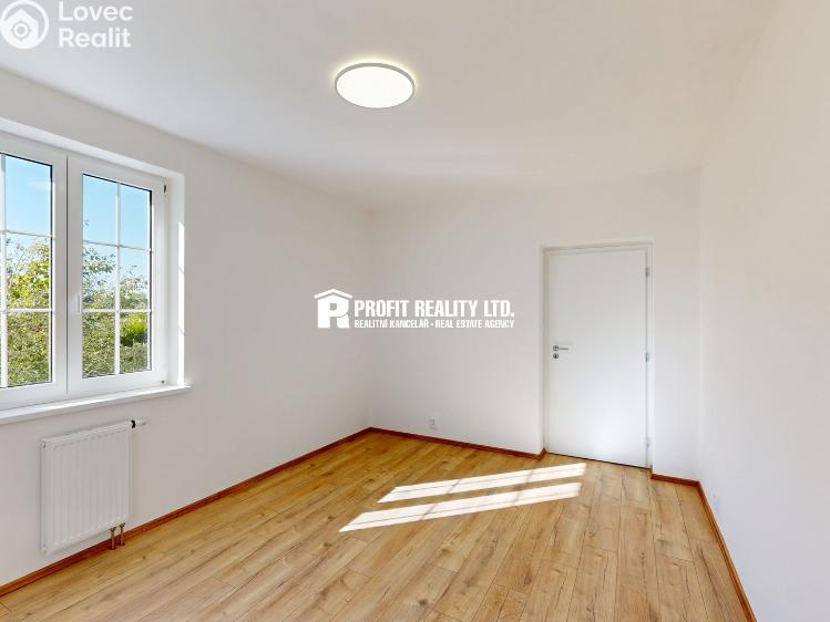 Prodej bytu 6 a více Praha, Údolí hvězd č. 13