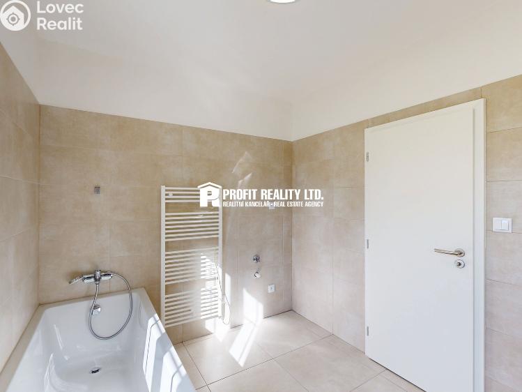 Prodej bytu 6 a více Praha, Údolí hvězd č. 16