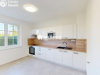 Prodej bytu 6 a více Praha, Údolí hvězd č. 1