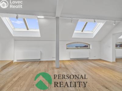 Pronájem bytu 3+1 Praha, U akademie č. 1