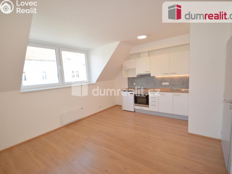 Pronájem bytu 1+KK Praha 4, Marie Cibulkové č. 5