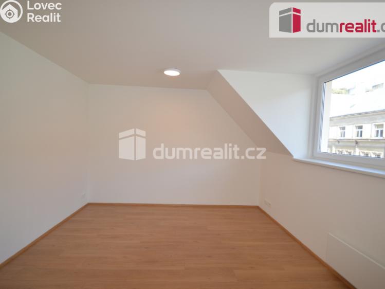 Pronájem bytu 1+KK Praha 4, Marie Cibulkové č. 6