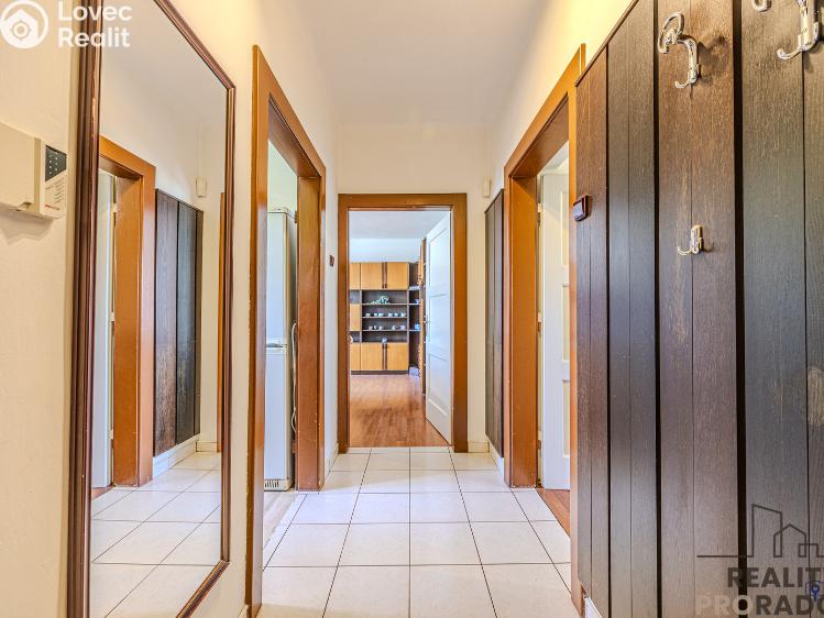 Prodej bytu 3+1 Ostrava, Viktora Huga č. 14