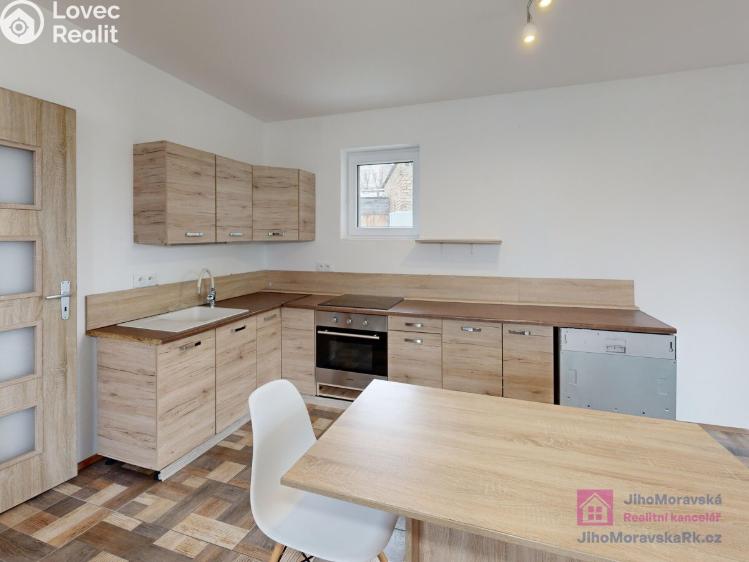 Prodej rodinného domu Žerotice č. 8