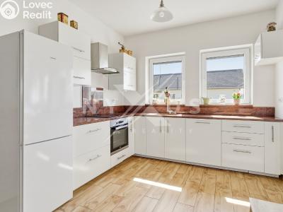 Продажа семейного дома Zbečno č. 5