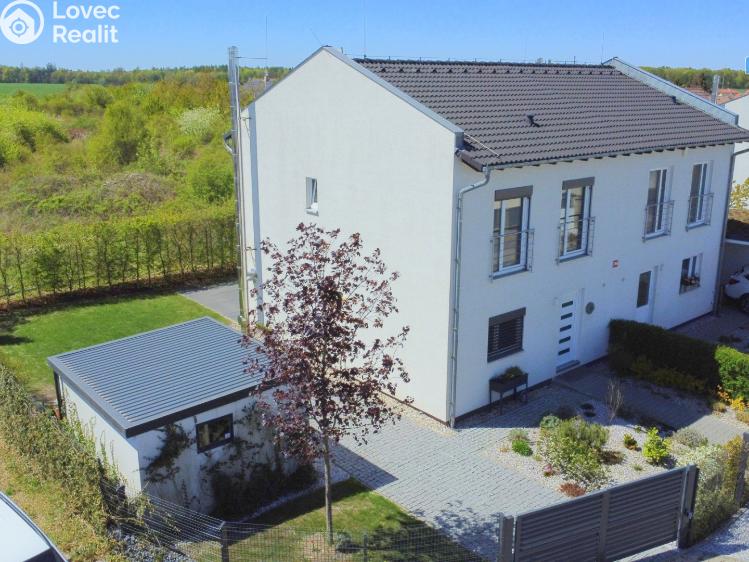 Pronájem rodinného domu Horoměřice, Karla IV. č. 1