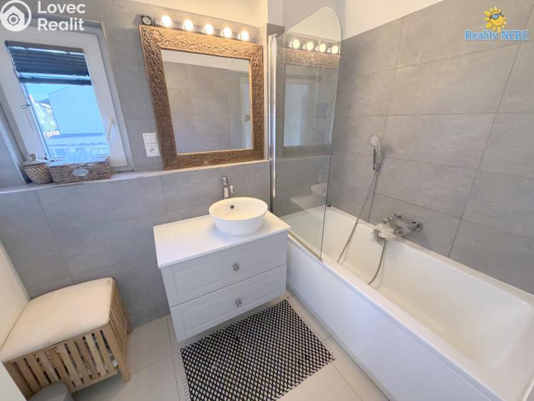 Pronájem rodinného domu Horoměřice, Karla IV. č. 16