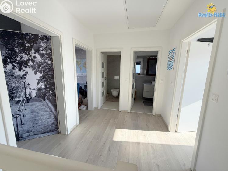 Pronájem rodinného domu Horoměřice, Karla IV. č. 18