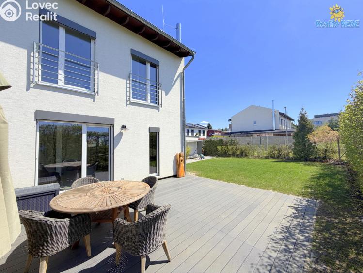 Pronájem rodinného domu Horoměřice, Karla IV. č. 25