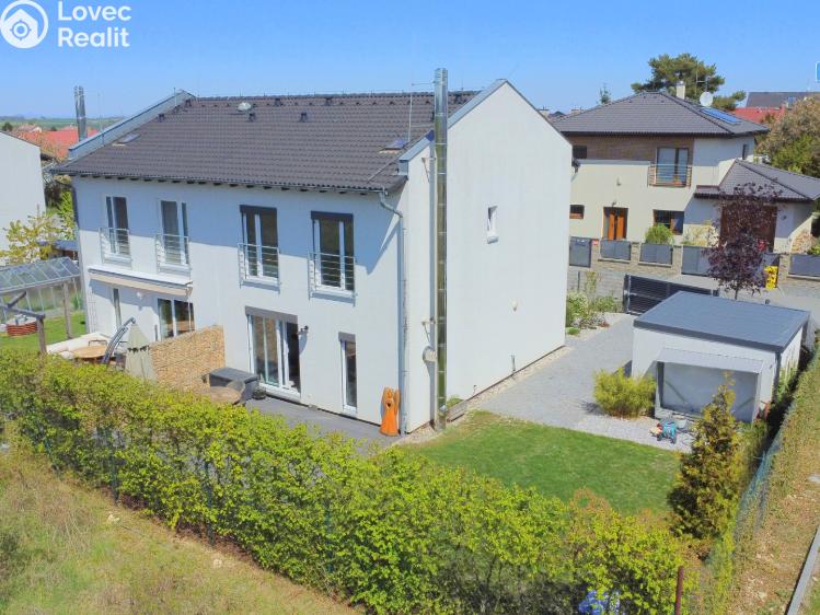 Pronájem rodinného domu Horoměřice, Karla IV. č. 27