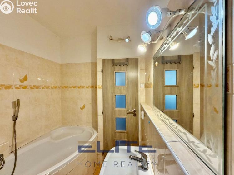 Prodej bytu 2+KK Liberec, Dobiášova 864/42 č. 6