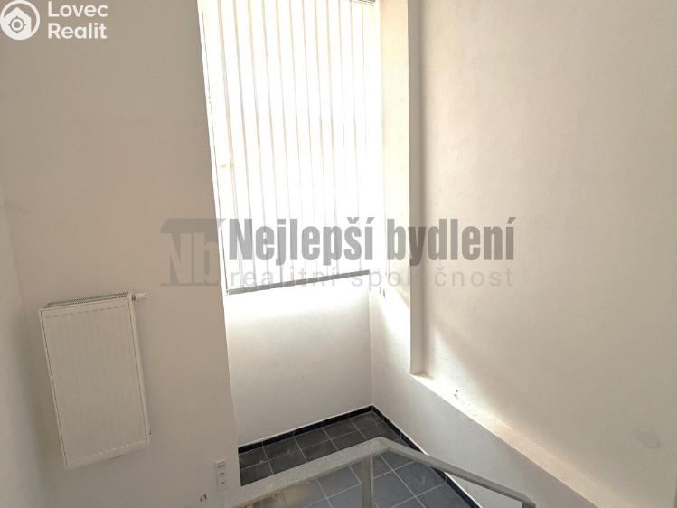 Prodej obchodního prostoru Jemnice, Husova 1 č. 6