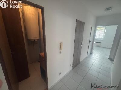 Rent apartment 2+1 Zlín, Žlutá 469 č. 10