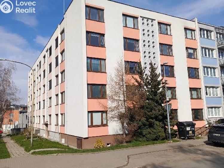 Prodej bytu 3+KK Zlín, Ševcovská 3943 č. 8