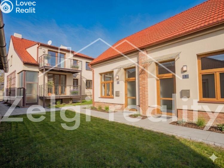 Prodej vícegeneračního domu Ratíškovice, Vítězná 933 č. 1