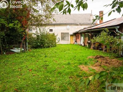 Sale family house Daskabát č. 13