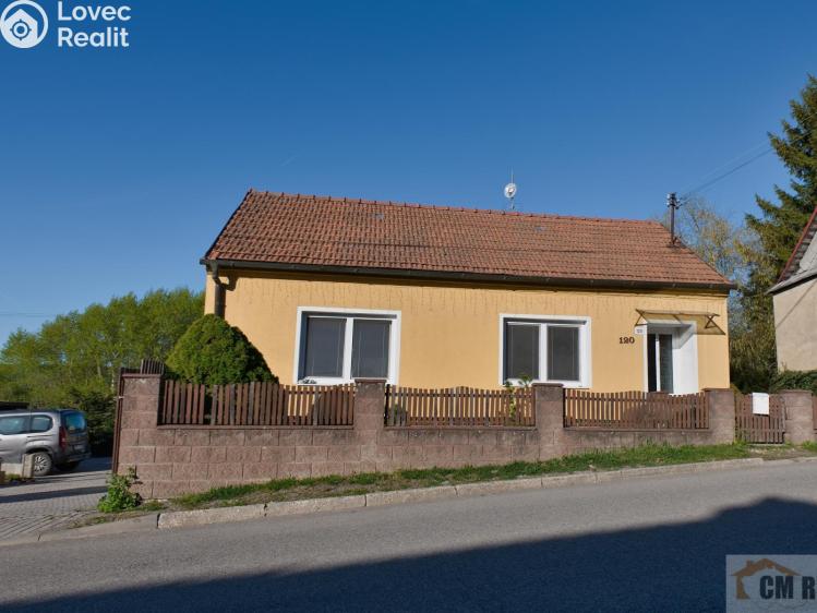 Pronájem rodinného domu Senetářov č. 1