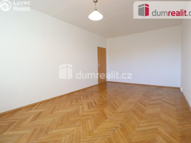 Pronájem bytu 3+1 Ostrov, Jungmannova č. 8