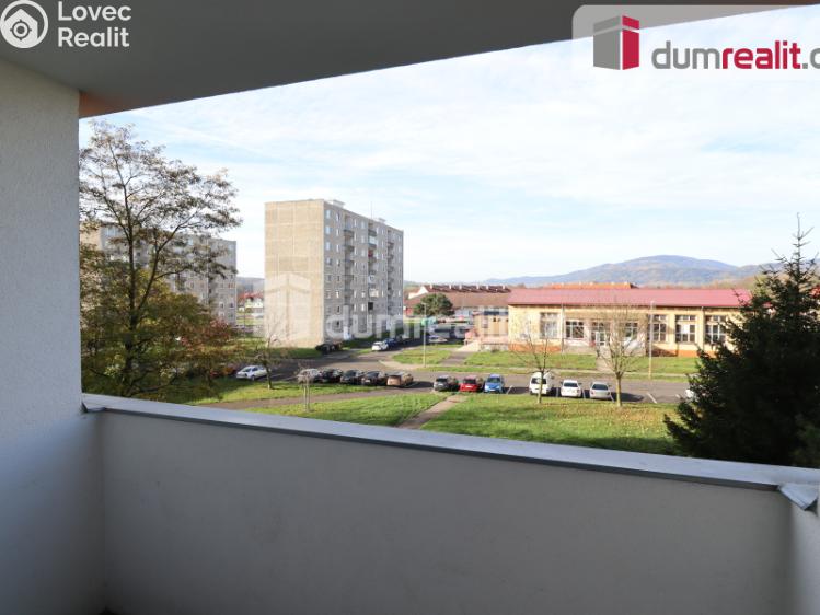 Pronájem bytu 3+1 Ostrov, Jungmannova č. 20