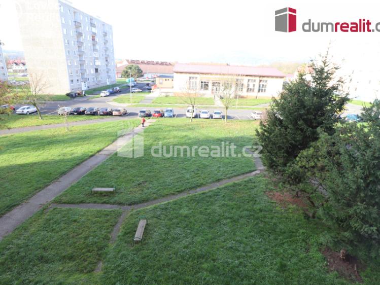 Pronájem bytu 3+1 Ostrov, Jungmannova č. 21