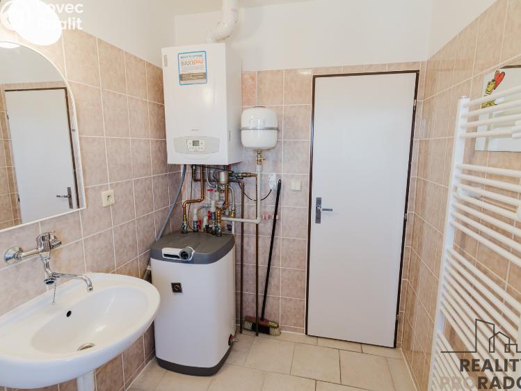 Pronájem bytu 2+1 Malešovice č. 10