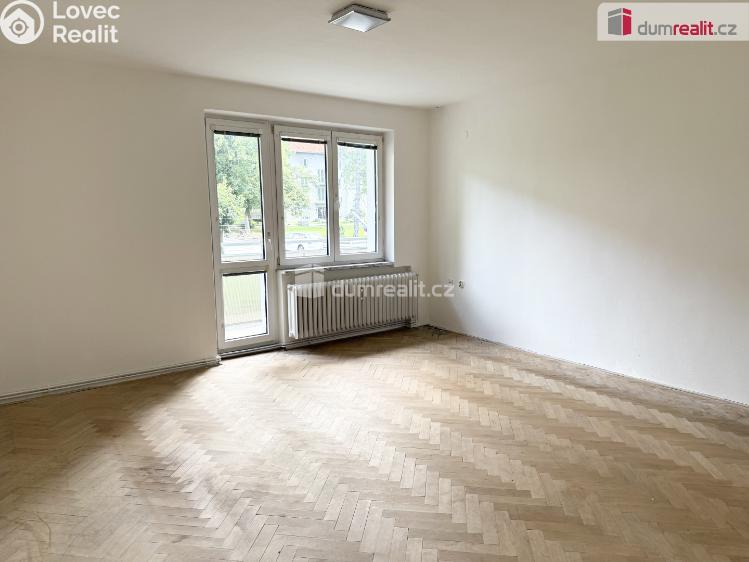Pronájem bytu 3+1 Frenštát pod Radhoštěm, Školská čtvrť č. 1