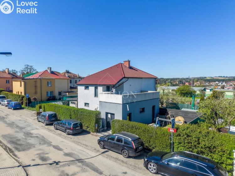 Prodej rodinného domu Sezimovo Ústí, Okružní č. 1