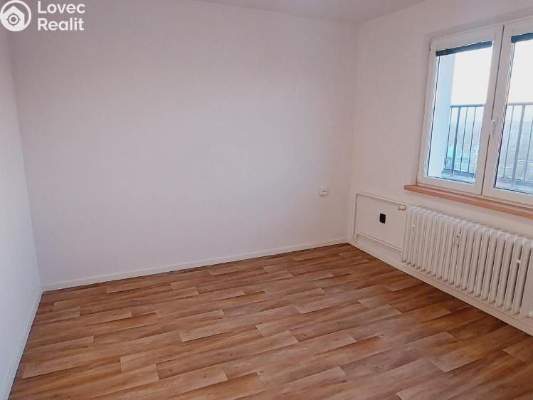 Pronájem bytu 1+KK Valašské Meziříčí, Růžová č. 1
