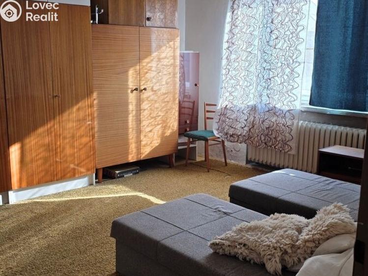 Prodej rodinného domu Staré Město, Na Baštici 213 č. 11