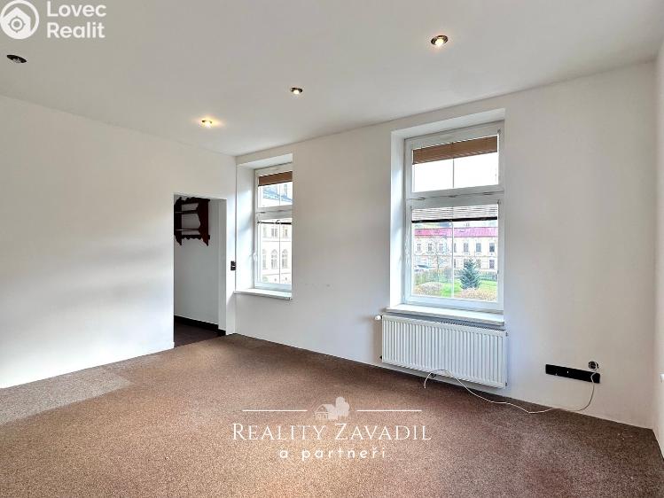 Sale apartment 1+KK Svoboda nad Úpou, Pietteho nám. č. 1