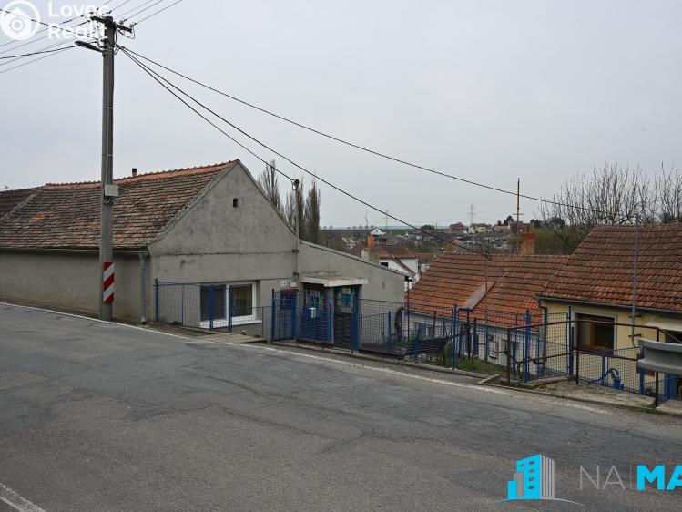 Prodej rodinného domu Horní Dunajovice č. 23