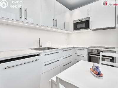 Prodej bytu 3+1 Karlovy Vary, Brigádníků č. 2