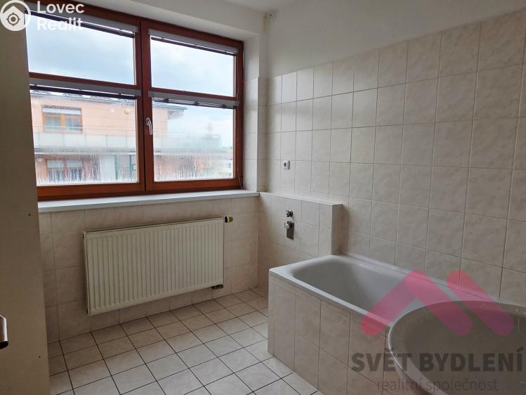 Pronájem bytu 2+KK Praha, Kohoutových č. 3