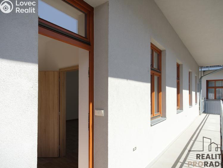 Pronájem bytu 2+KK Olomouc, Dolní náměstí 23/42 č. 22