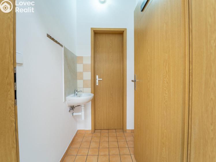 Pronájem obchodního prostoru Kolín, Legerova č. 9