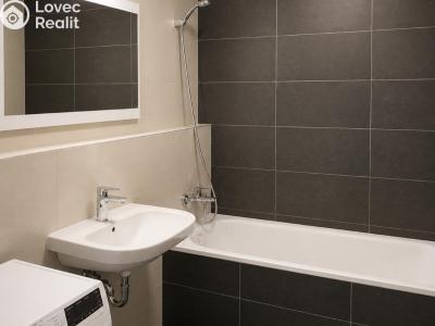 Оренда квартири 1+KK Praha, Sazečská č. 7