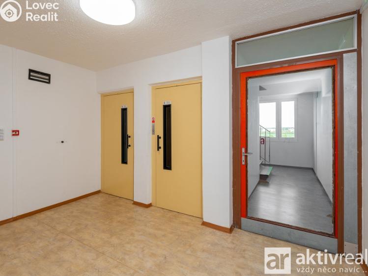 Prodej bytu 3+KK Praha, Kurčatovova č. 27