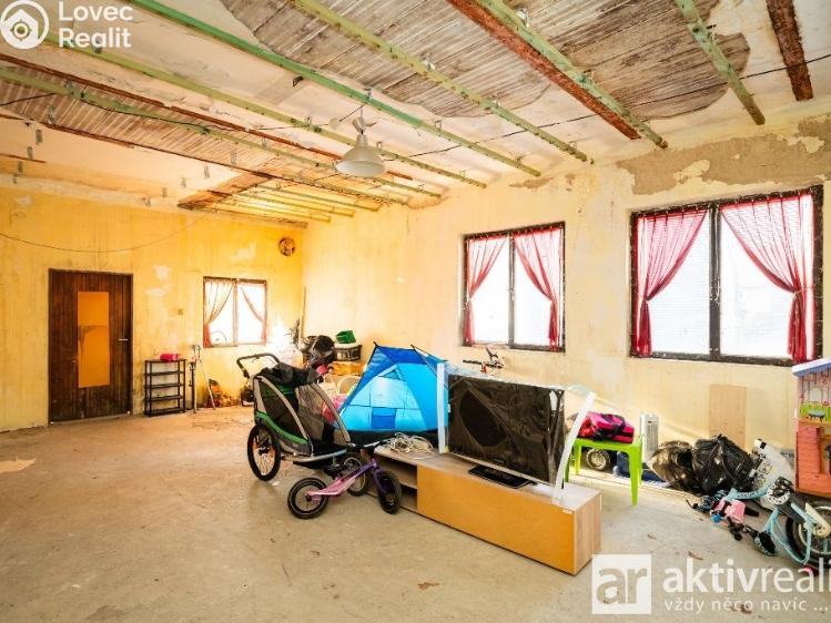 Prodej obchodního prostoru Neratovice, Hlavní č. 28