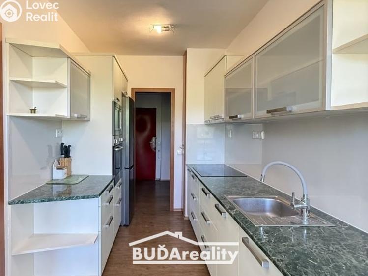 Оренда квартири 2+1 Zlín, Družstevní 4517 č. 3