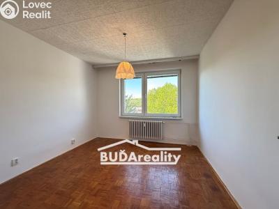 Rent apartment 2+1 Zlín, Družstevní 4517 č. 7