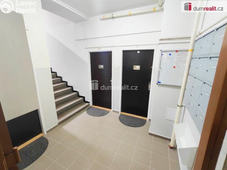 Rent apartment 1+KK Praha 5, Mošnova č. 8