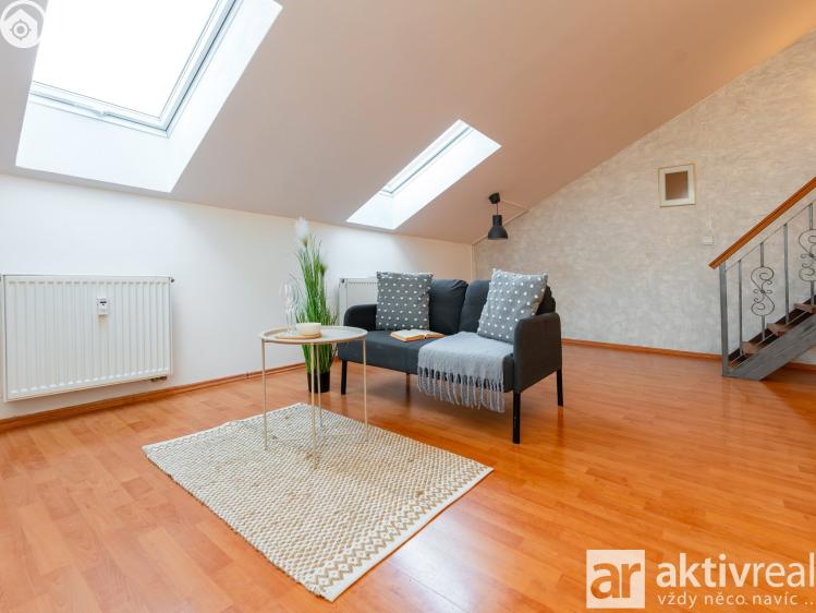 Prodej bytu 2+KK Šestajovice, Komenského 1329 č. 2