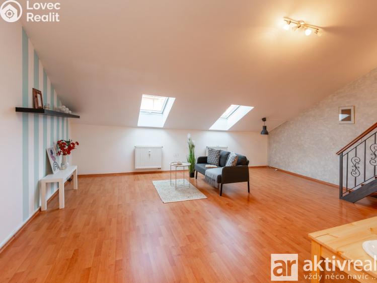 Prodej bytu 2+KK Šestajovice, Komenského 1329 č. 3