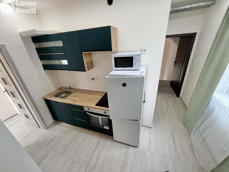 Pronájem bytu 2+KK Praha, Na Jarově 2070/36 č. 10