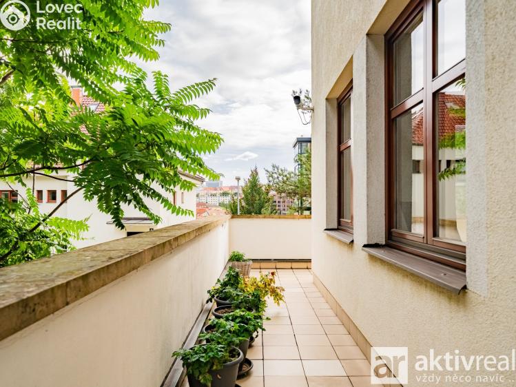 Pronájem bytu 4+KK Praha, Perucká 2525/21b č. 12