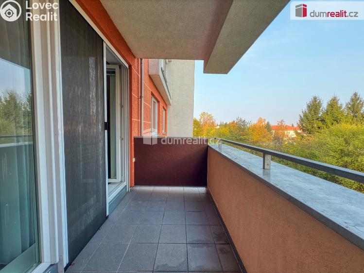 Pronájem bytu 3+KK Praha 18, Chlebovická č. 10
